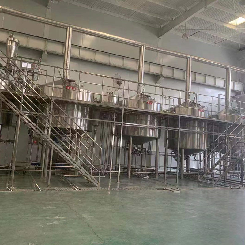 汉川精酿啤酒设备厂—平面布置、设备设计、制造、调试、培训等一条龙服务_COPY